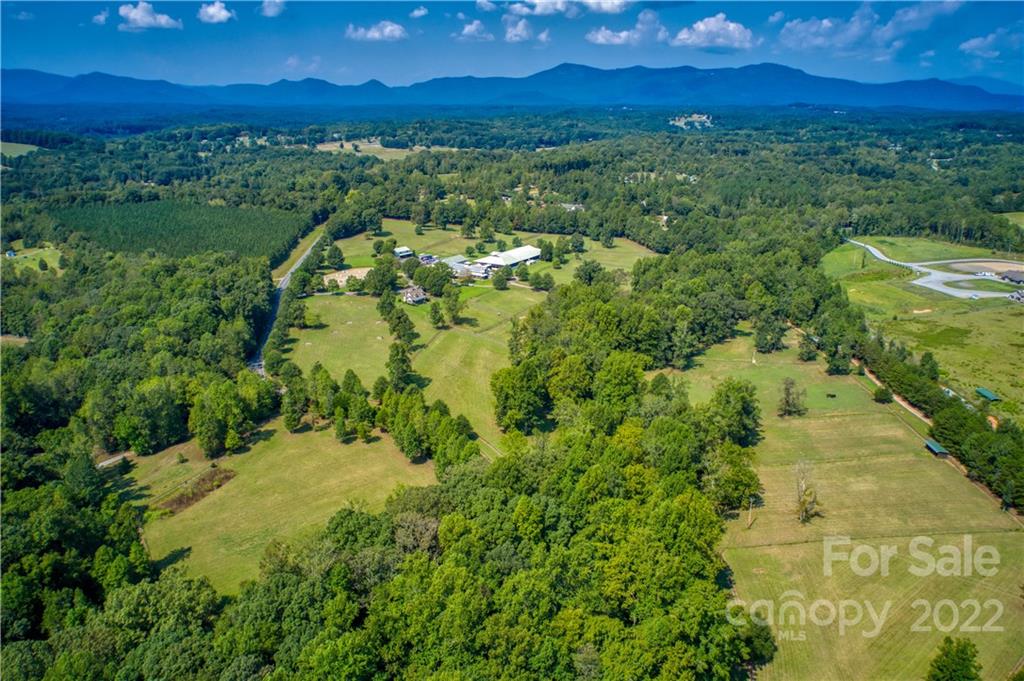 4290 Collinsville Road Columbus, NC 28722 - Photo 1 of 47 Gallery Image 1