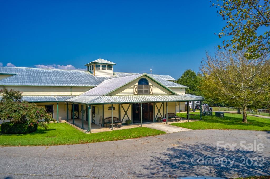 4290 Collinsville Road Columbus, NC 28722 - Photo 11 of 47 Gallery Image 11