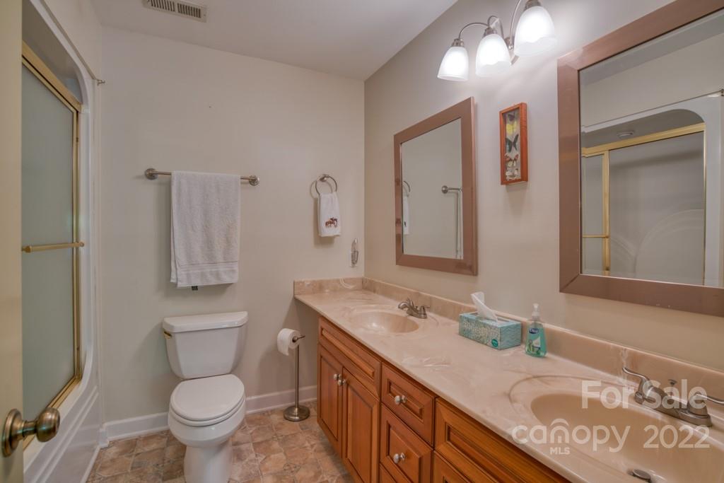 4290 Collinsville Road Columbus, NC 28722 - Photo 31 of 47 Gallery Image 31