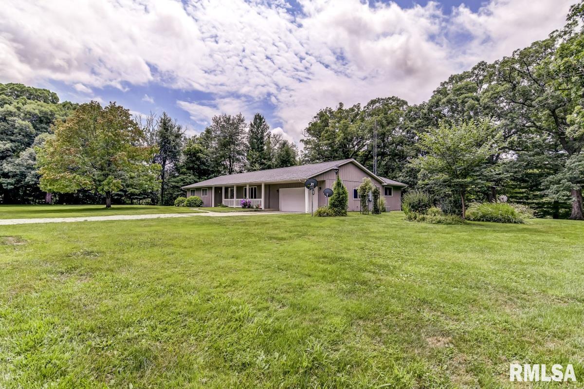 7601 Kunz Road Rochester, IL 62563 - Photo 2 of 54