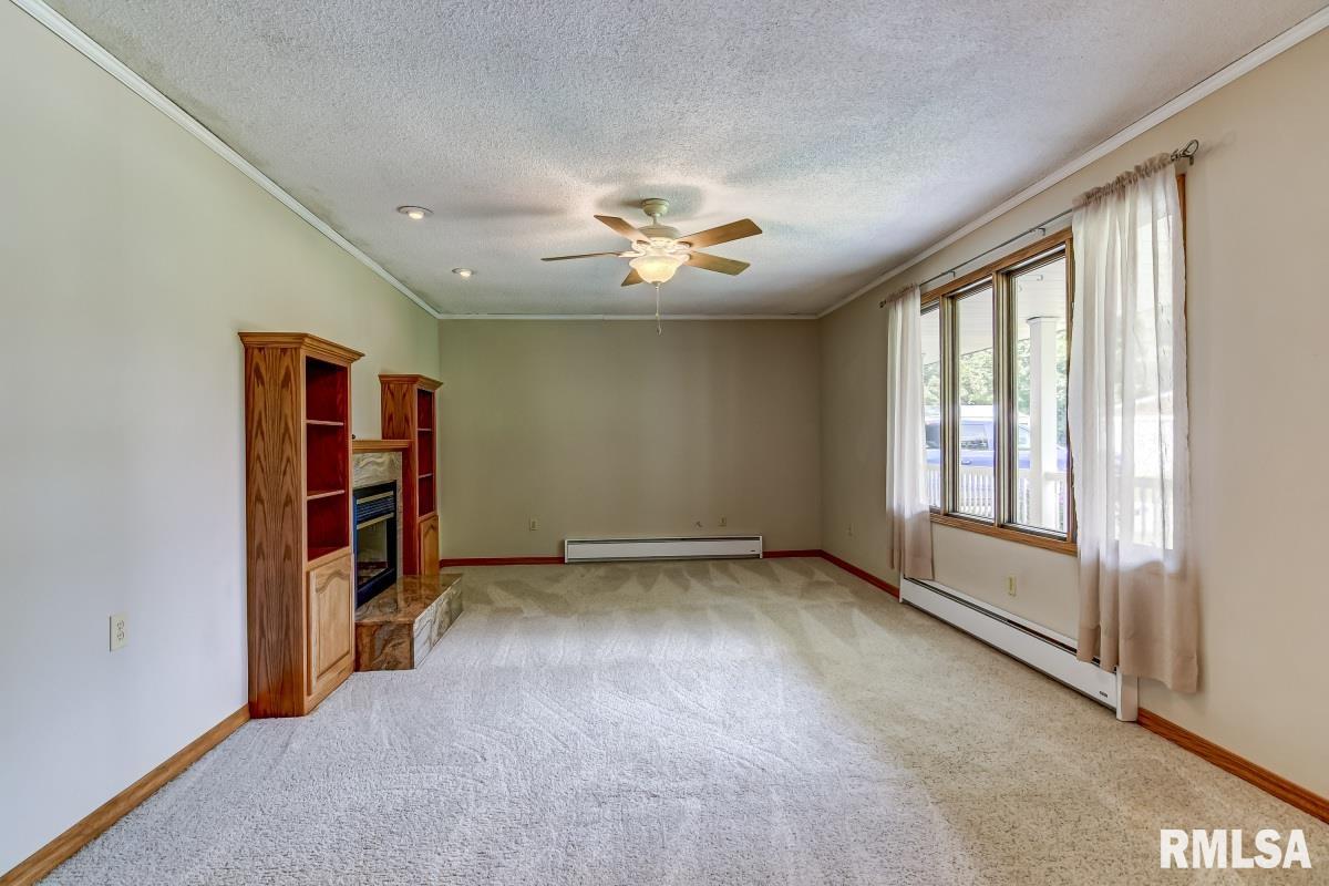 7601 Kunz Road Rochester, IL 62563 - Photo 6 of 54