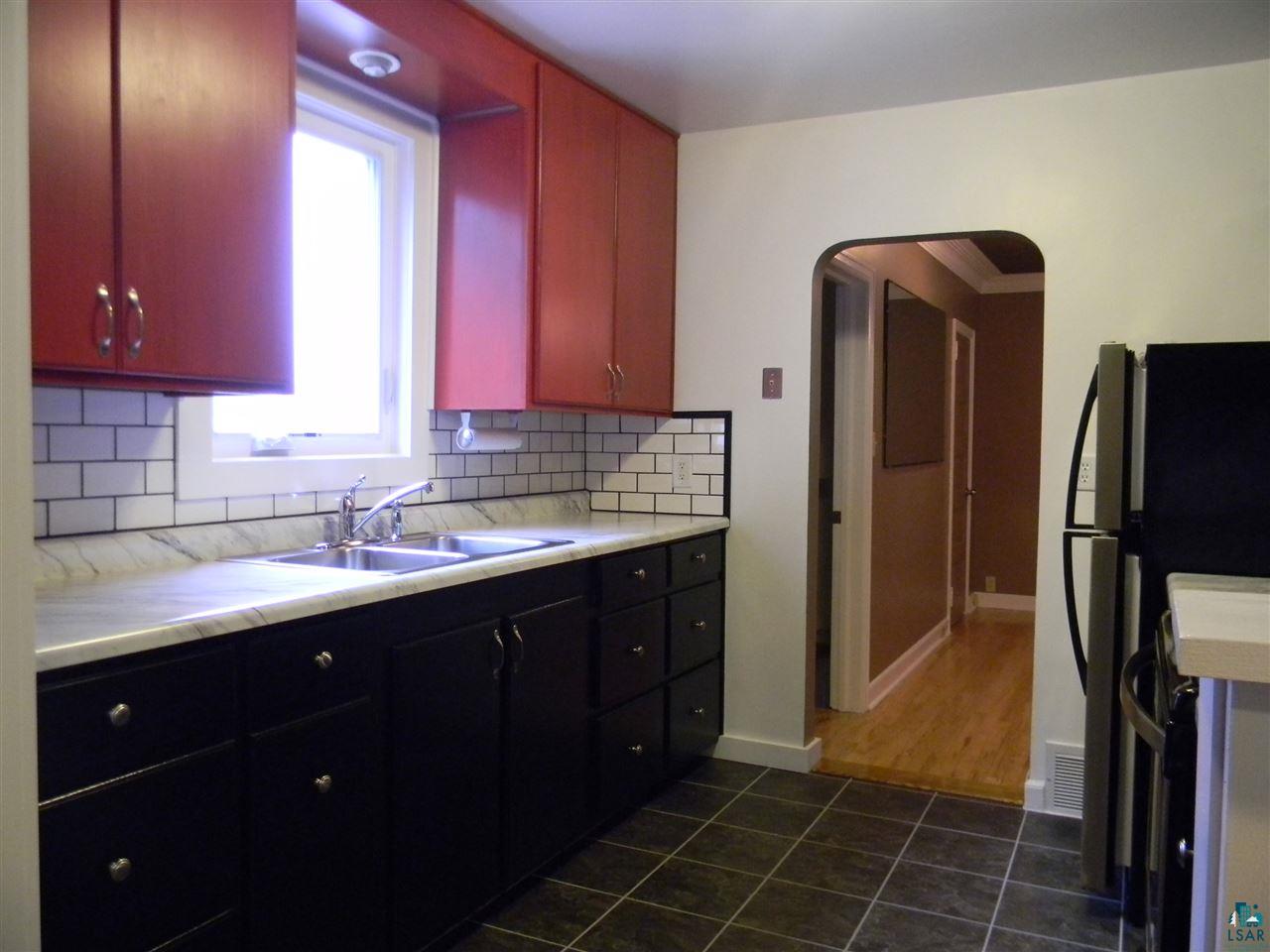 2901 West Arrowhead Road Duluth, MN 55811 - Photo 4 of 24 Kitchen