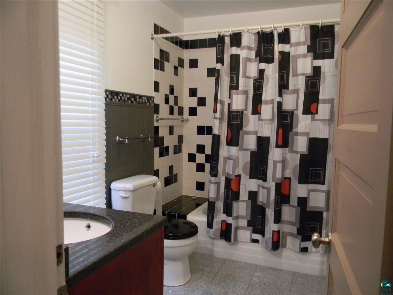 2901 West Arrowhead Road Duluth, MN 55811 - Photo 7 of 24 Main floor bath