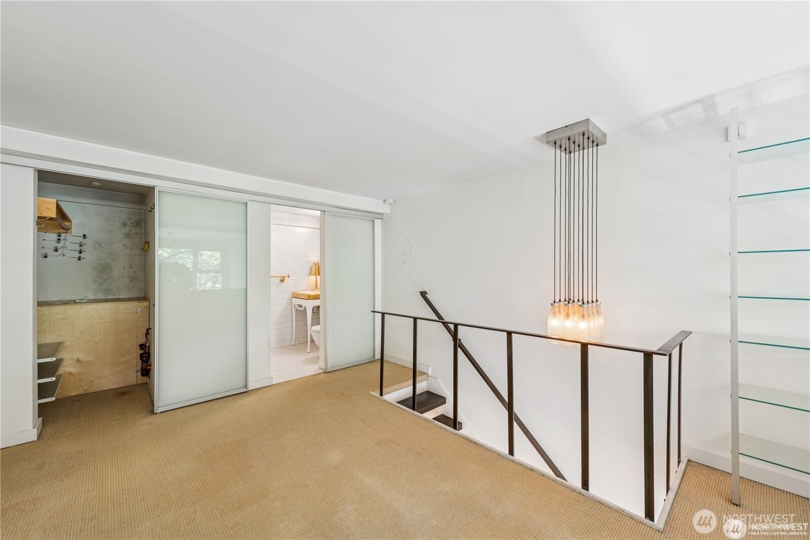 1000 Union Street, Unit 402 Seattle, WA 98101 - Photo 5 of 11