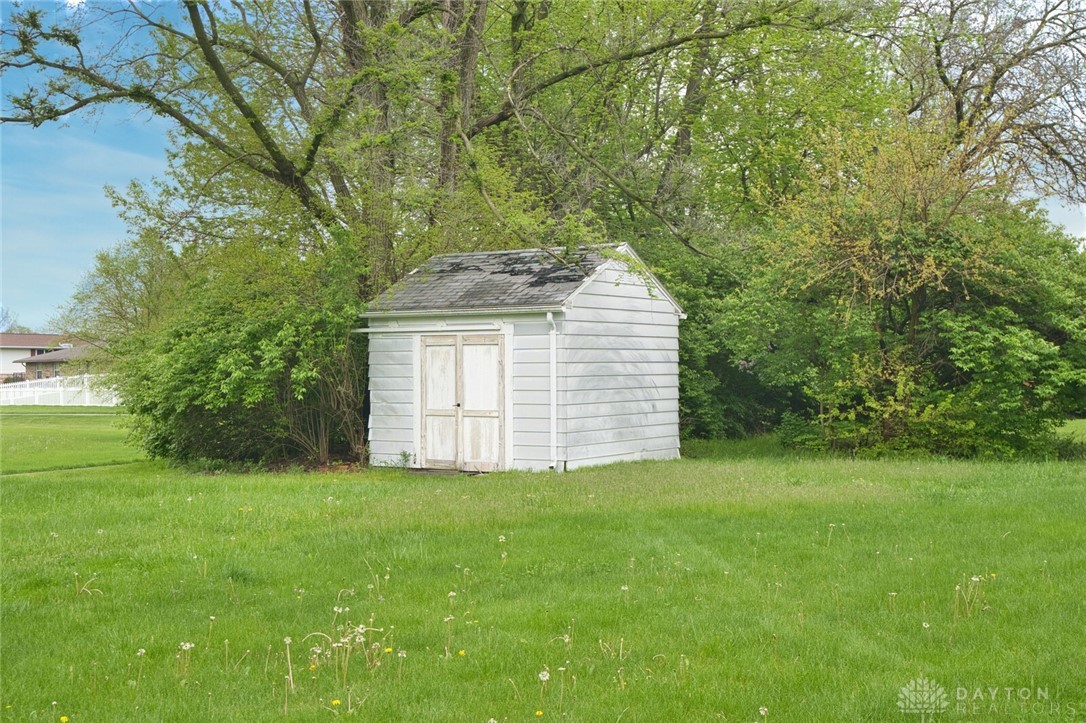 6055 Shull Road Dayton, OH 45424 - Photo 58 of 59 Gallery Image 58