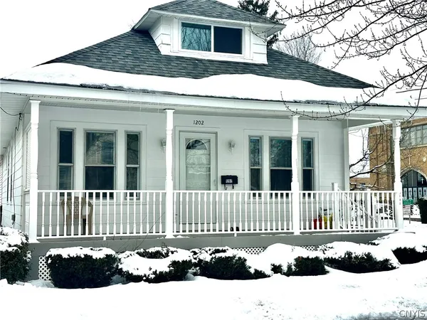 $199,999 | 1202 Kellogg Avenue, Utica, NY 13502