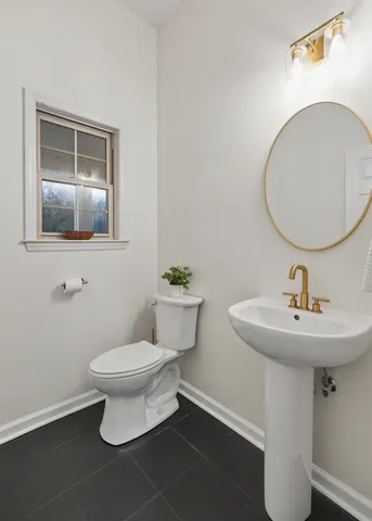 $1,185,000 | 962 Indian Mound Drive, McMinnville, TN 37110