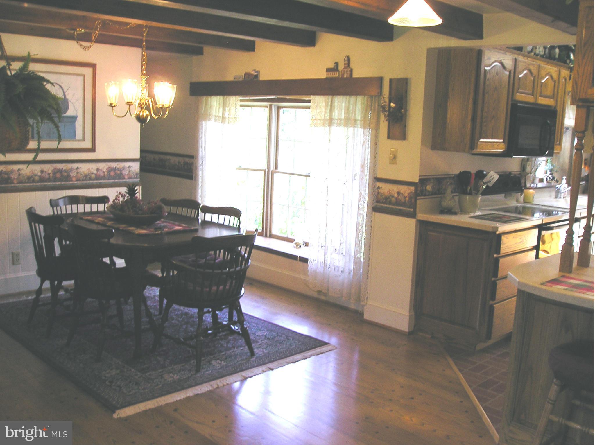 12016 Kemps Mill Road Williamsport, MD 21795 - Photo 13 of 28 Dining Room