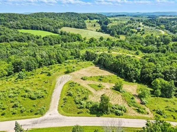 $650,000 | 351 Toboggan, La Valle, WI 53941