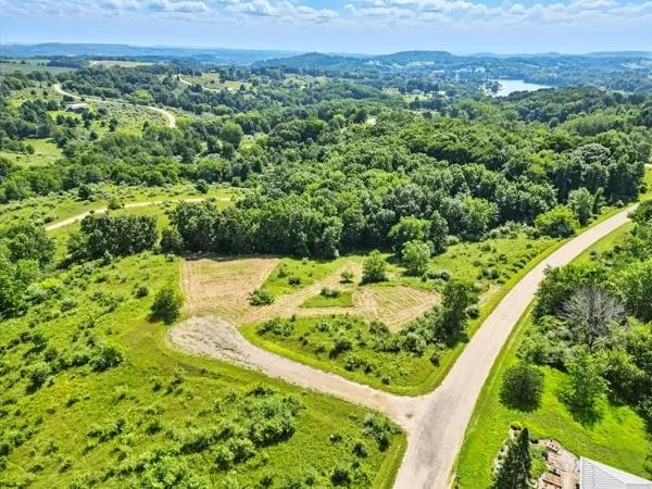 $650,000 | 351 Toboggan, La Valle, WI 53941
