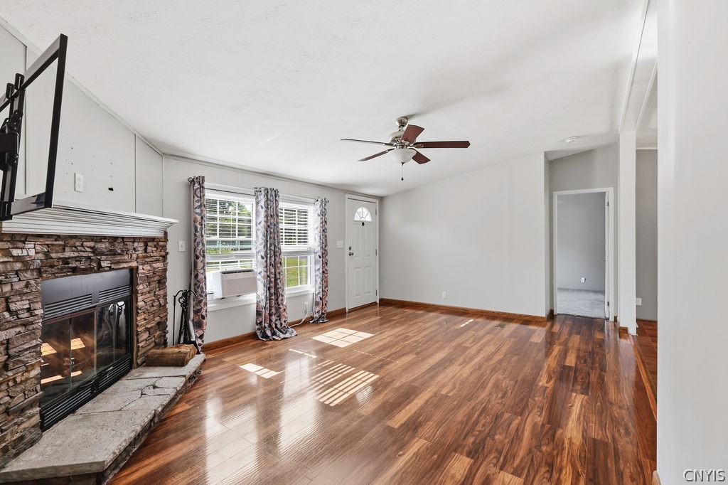 134 Hanley Road Granby, NY 13069 - Photo 3 of 46