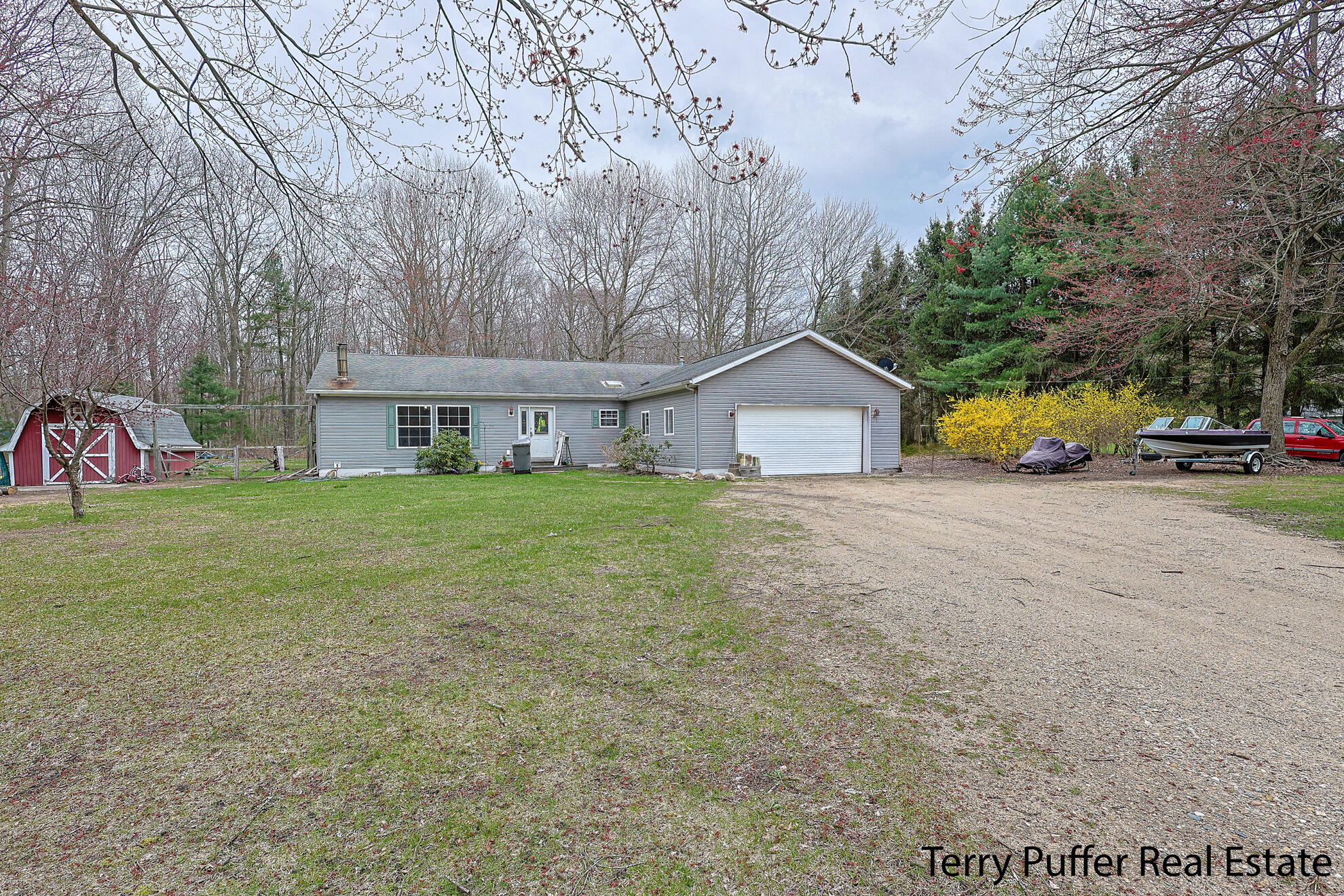 22 North Bossett Road Ravenna, MI 49451 - Photo 16 of 31 IMG_5905