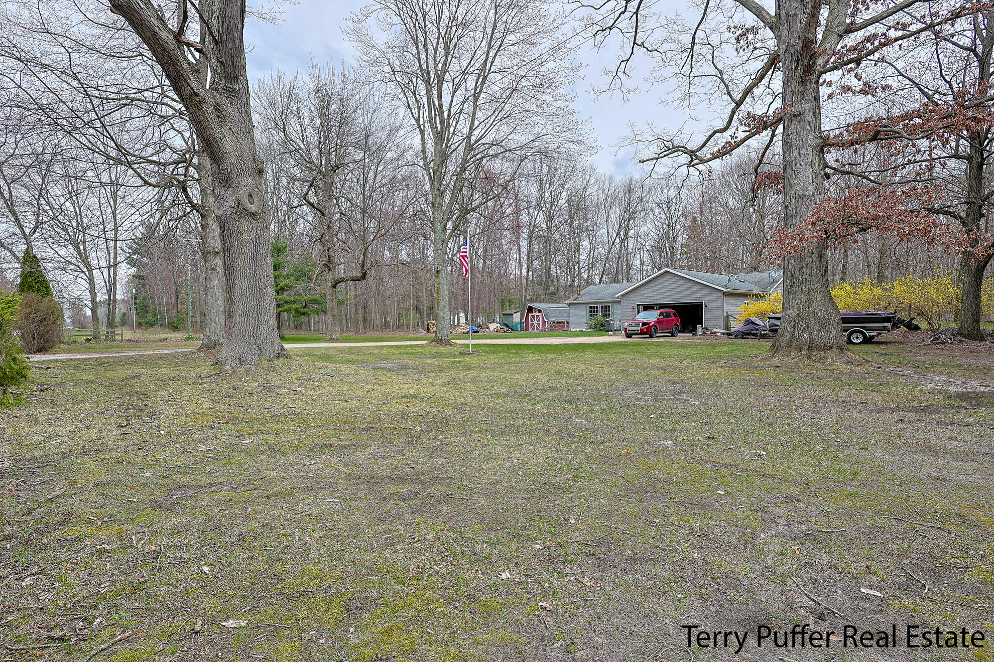 22 North Bossett Road Ravenna, MI 49451 - Photo 18 of 31 IMG_5907
