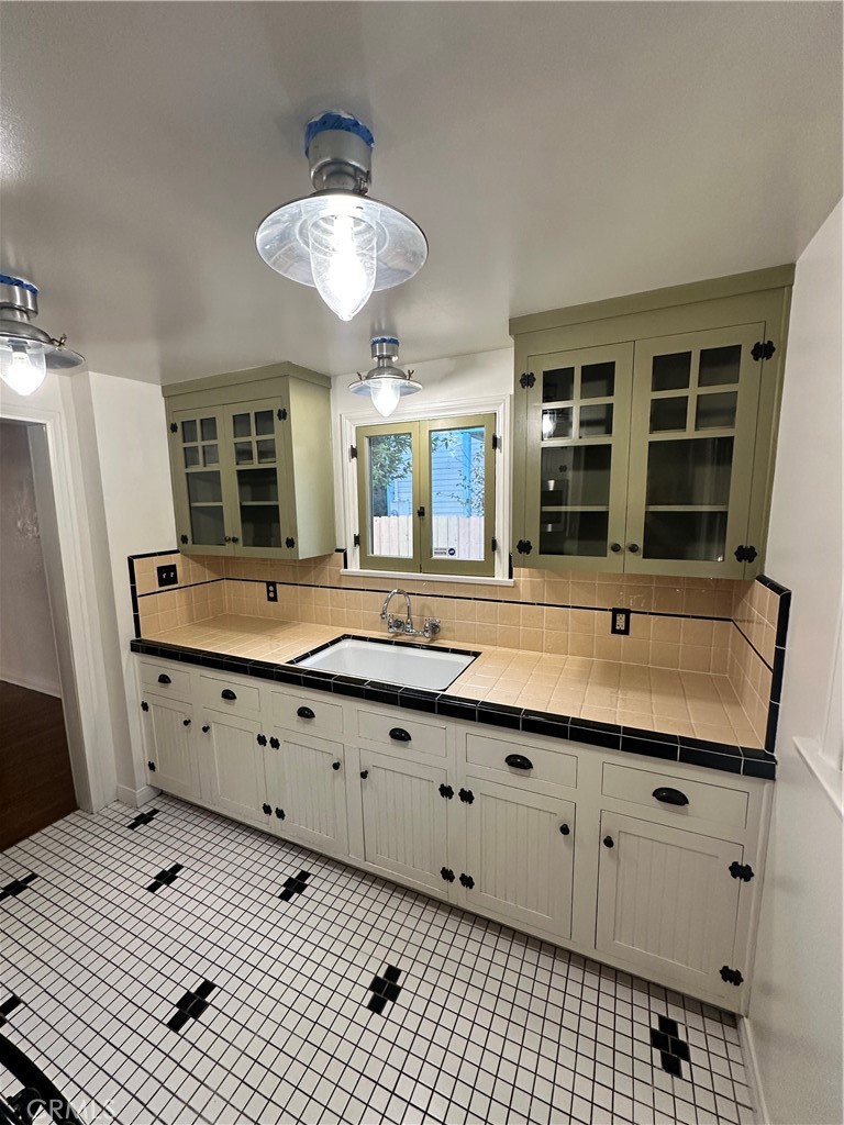 3332 2nd Street Riverside, CA 92501 - Photo 11 of 26