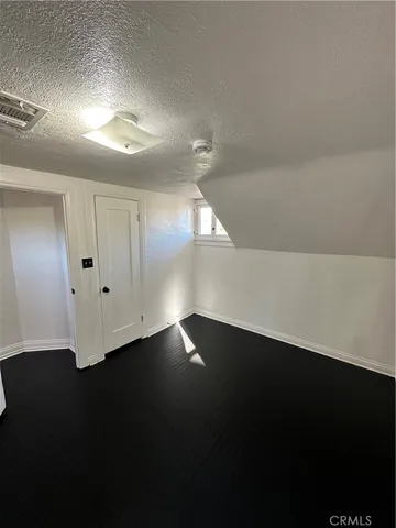 $2,795 | 3332 2nd Street, Riverside, CA 92501