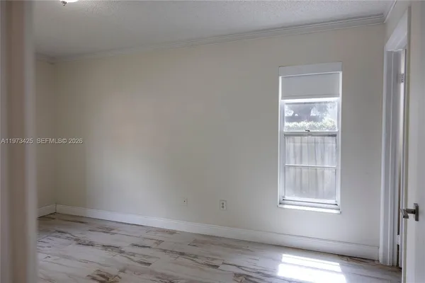 $3,850 | 10121 Northwest 51st Lane, Doral, FL 33178