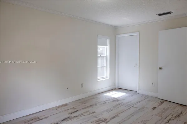 $3,850 | 10121 Northwest 51st Lane, Doral, FL 33178