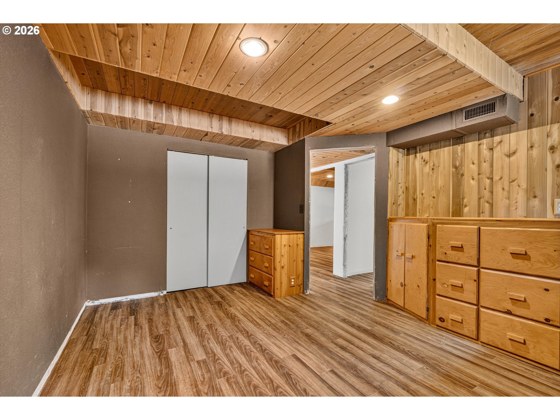 21625 Southwest Johnson Road West Linn, OR 97068 - Photo 39 of 48 Gallery Image 39