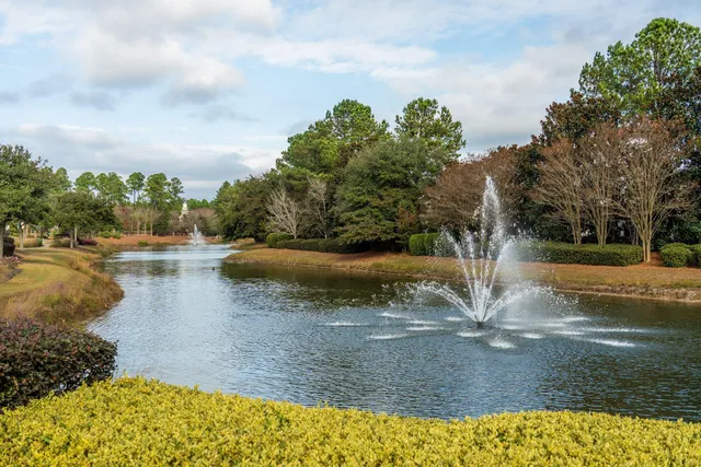 $370,000 | 510 Eastern Isle Avenue, Summerville, SC 29486