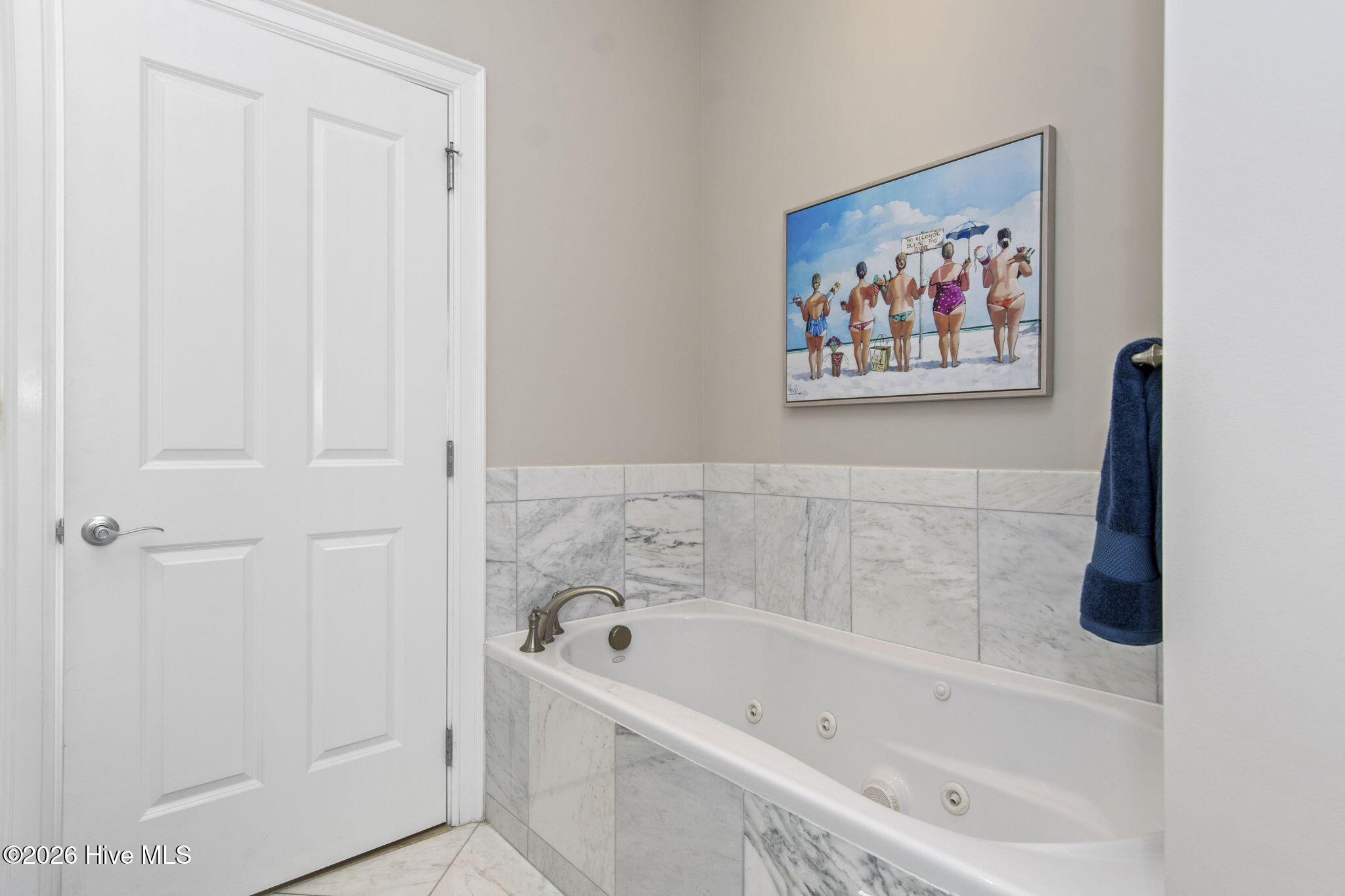 1435 Salter Path Road, Unit I1 Indian Beach, NC 28512 - Photo 24 of 63 Primary Bathroom