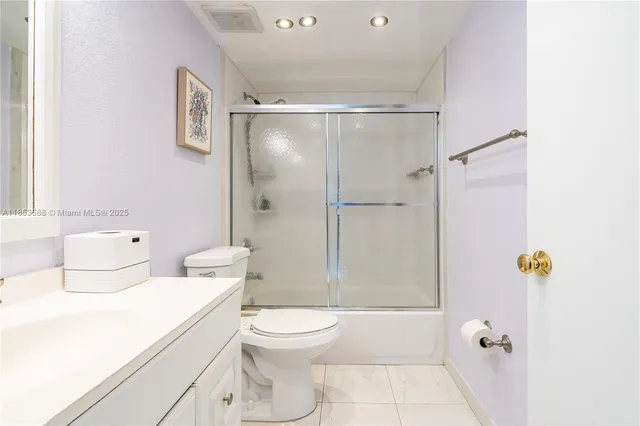 $319,000 | 13810 Southwest 112th Street, Unit 102, Miami, FL 33186