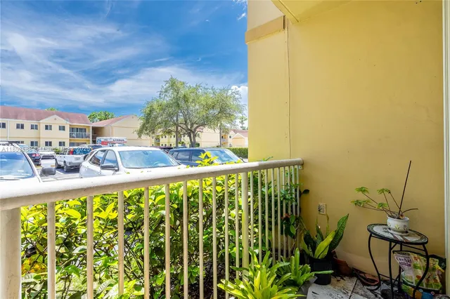 $319,000 | 13810 Southwest 112th Street, Unit 102, Miami, FL 33186