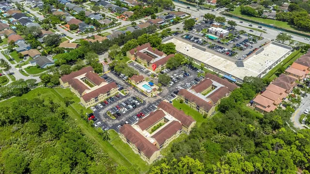 $319,000 | 13810 Southwest 112th Street, Unit 102, Miami, FL 33186