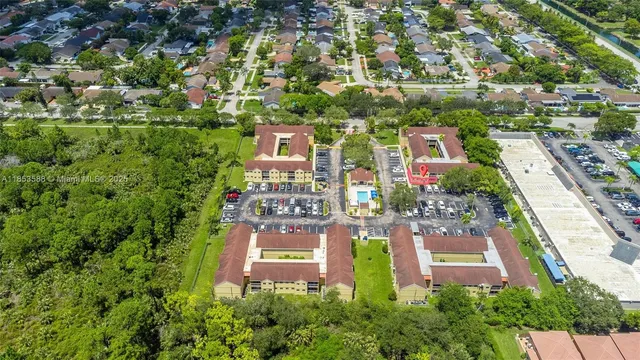 $319,000 | 13810 Southwest 112th Street, Unit 102, Miami, FL 33186