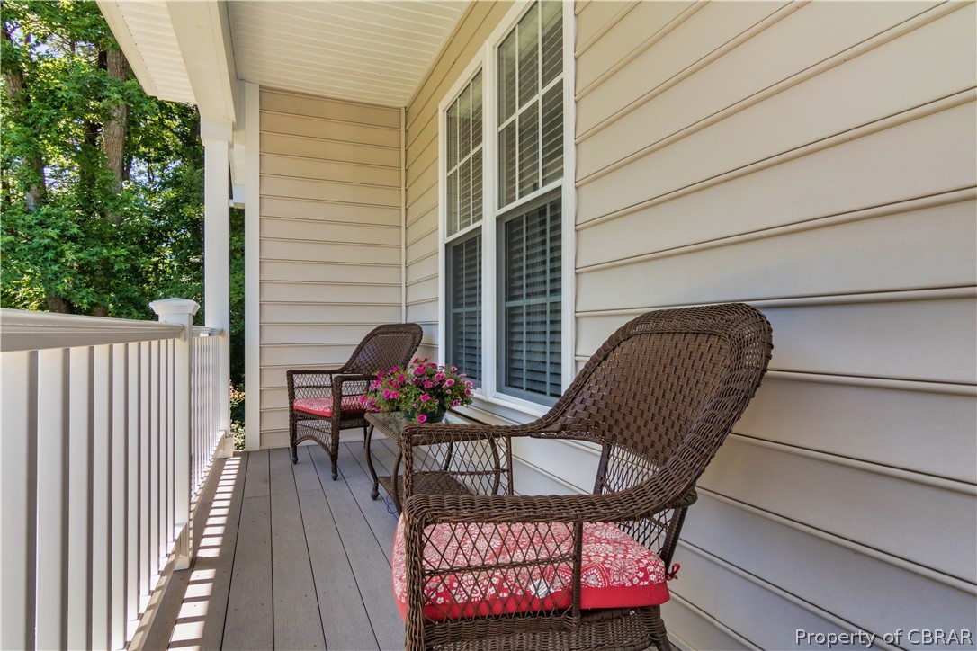 280 Pocahontas Road Kilmarnock, VA 22482 - Photo 3 of 34