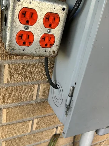 $325,000 | 9111 Monroe Street, Thornton, CO 80229