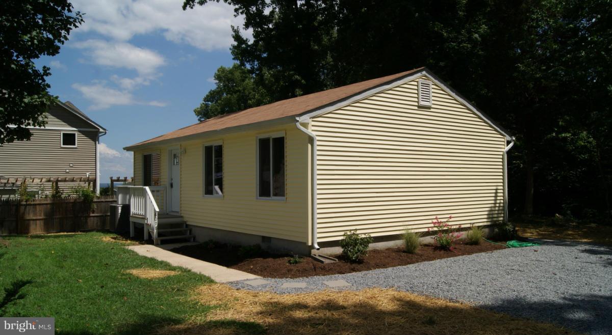 6098 Hill Road St. Leonard, MD 20685 - Photo 1 of 30 Exterior (Front)