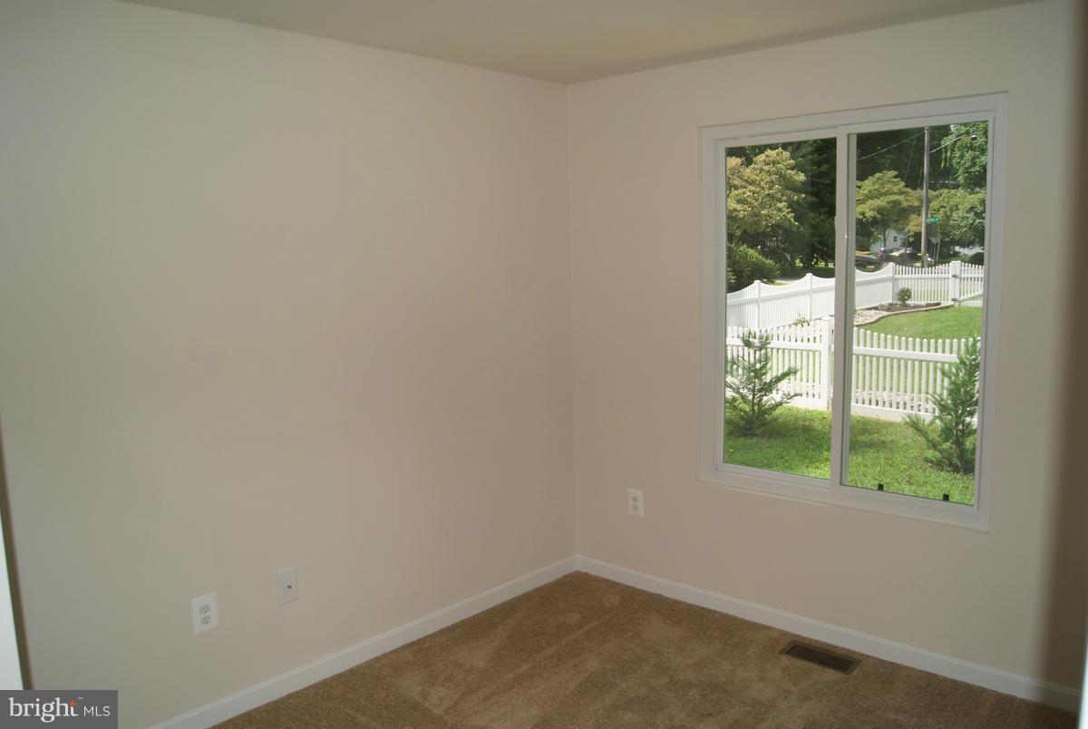 6098 Hill Road St. Leonard, MD 20685 - Photo 13 of 30 Bedroom