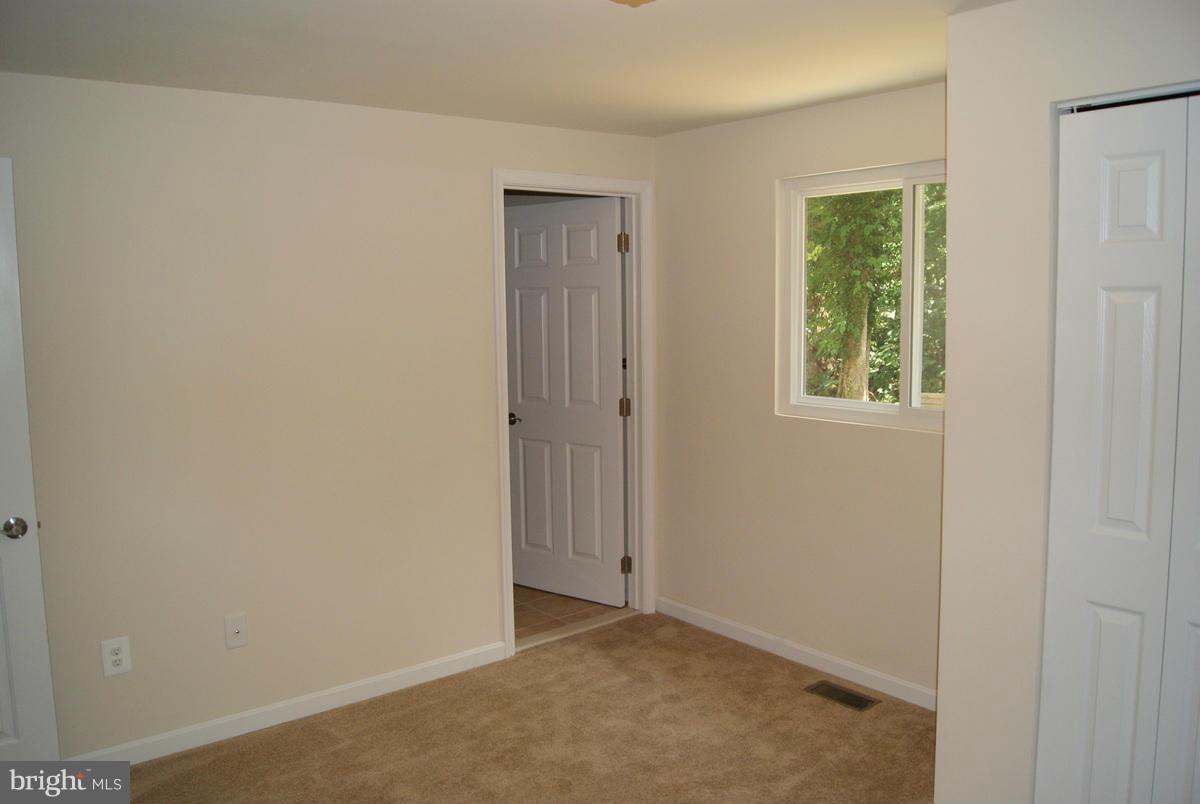6098 Hill Road St. Leonard, MD 20685 - Photo 16 of 30 Bedroom