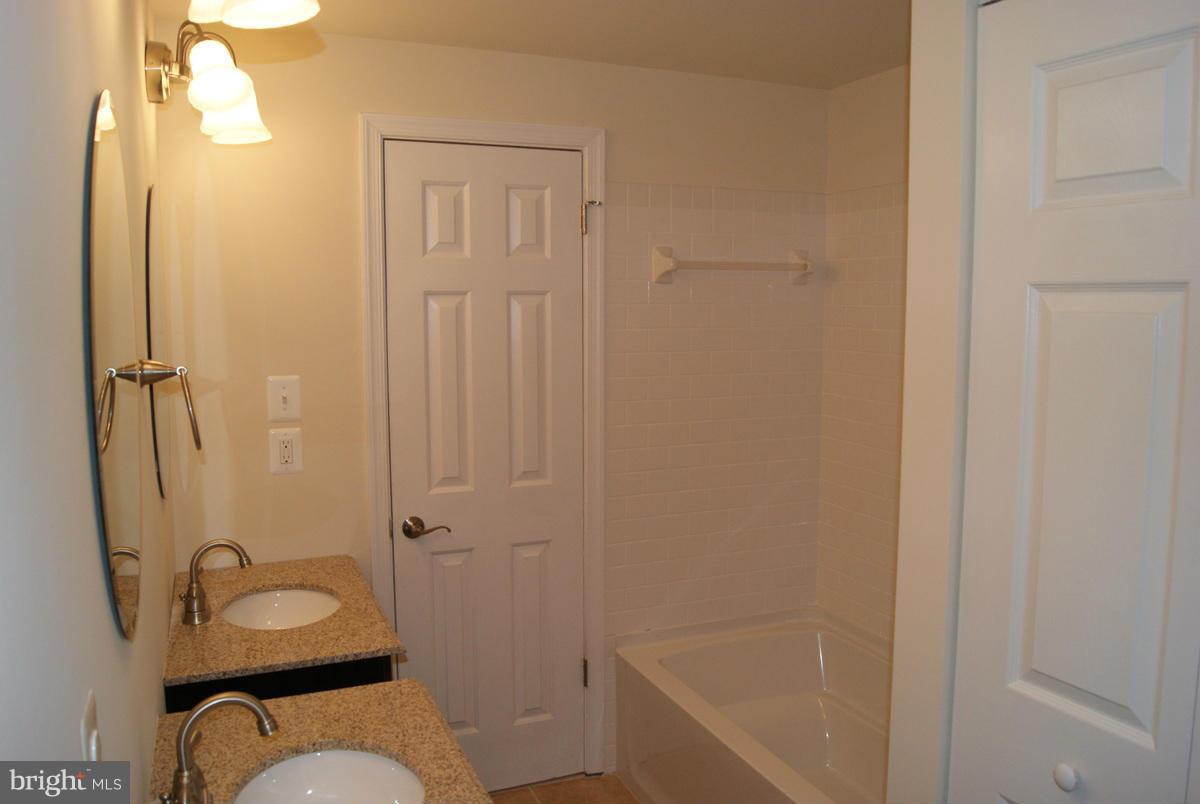 6098 Hill Road St. Leonard, MD 20685 - Photo 17 of 30 Bath