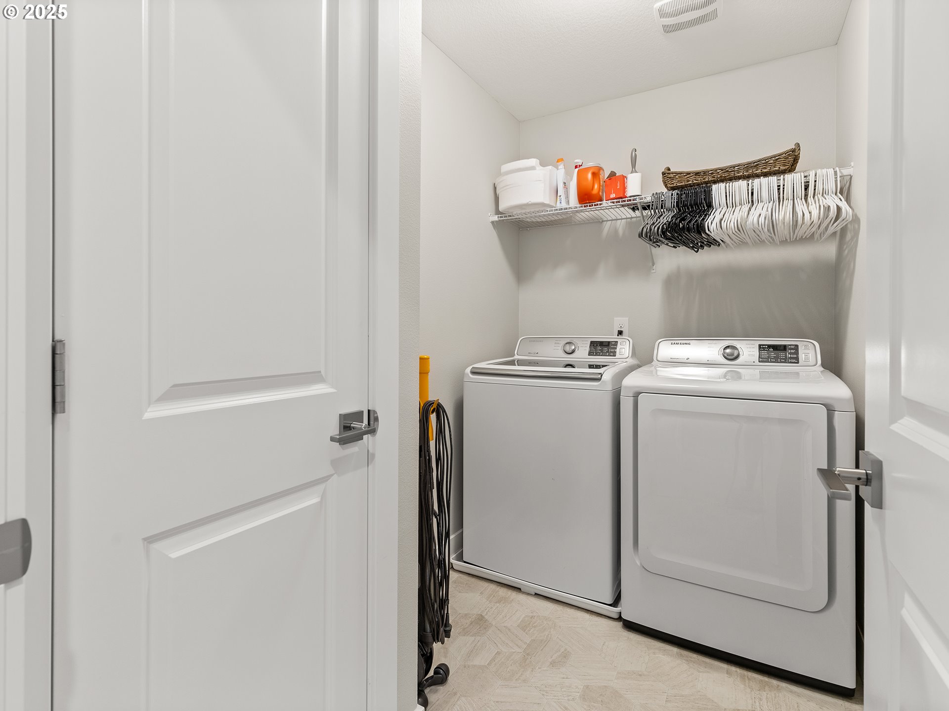 303 South 39th Drive Ridgefield, WA 98642 - Photo 13 of 19 Gallery Image 13