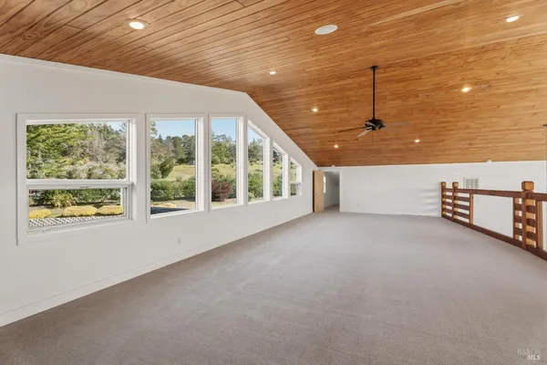 $1,650,000 | 46701 Iversen Drive, Gualala, CA 95445