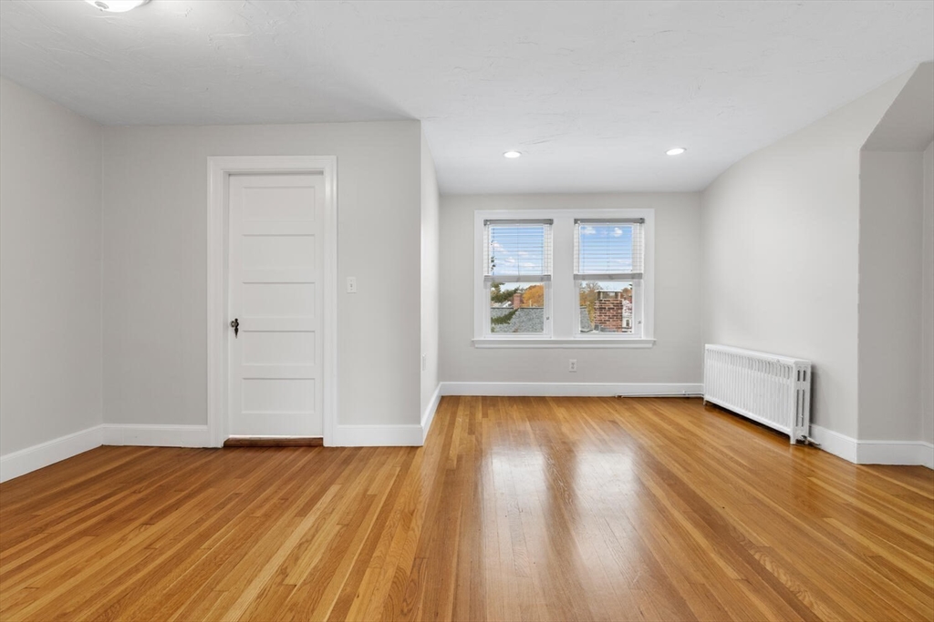 5 Larchmont Road, Unit 3 Salem, MA 01970 - Photo 7 of 27