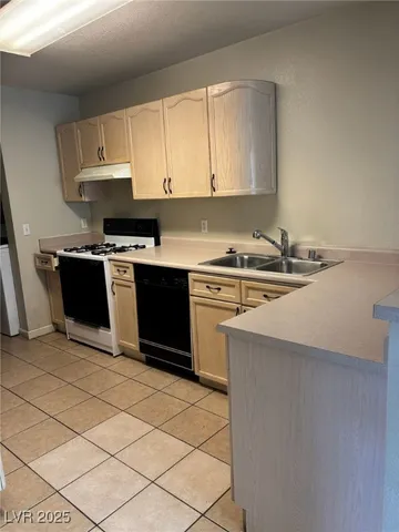 $1,625 | 8461 Majestic View Avenue, Las Vegas, NV 89129