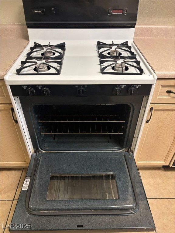 8461 Majestic View Avenue Las Vegas, NV 89129 - Photo 9 of 18