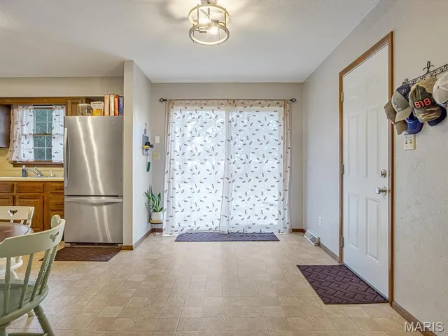 $155,000 | 206 South Dewey Street, Sparta, IL 62286