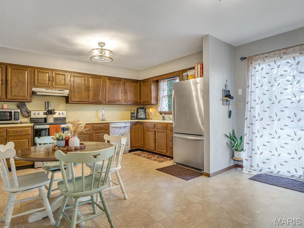 206 South Dewey Street Sparta, IL 62286 - Photo 9 of 21