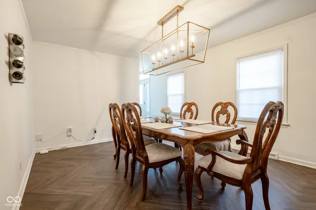 $380,000 | 32 Edgelea Drive, Greencastle, IN 46135