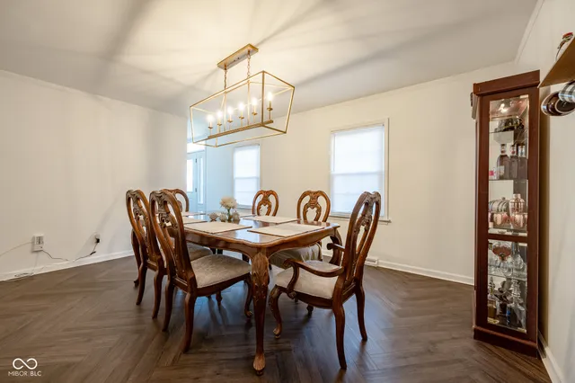 $380,000 | 32 Edgelea Drive, Greencastle, IN 46135