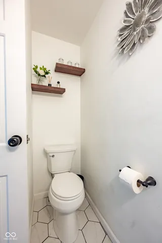 $380,000 | 32 Edgelea Drive, Greencastle, IN 46135