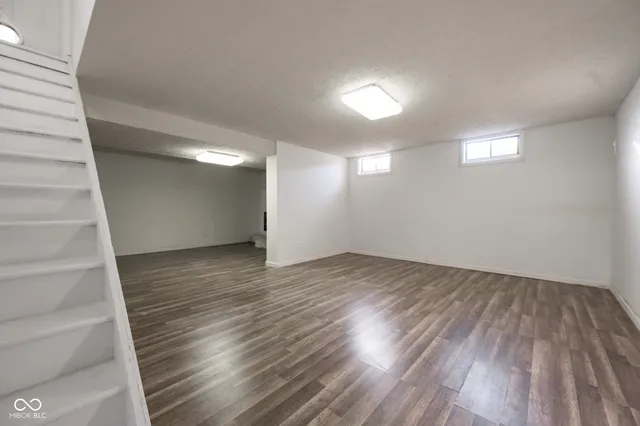 $380,000 | 32 Edgelea Drive, Greencastle, IN 46135