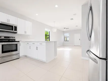 $3,500 | 1523 Southwest 29th Street, Unit 1523, Fort Lauderdale, FL 33315