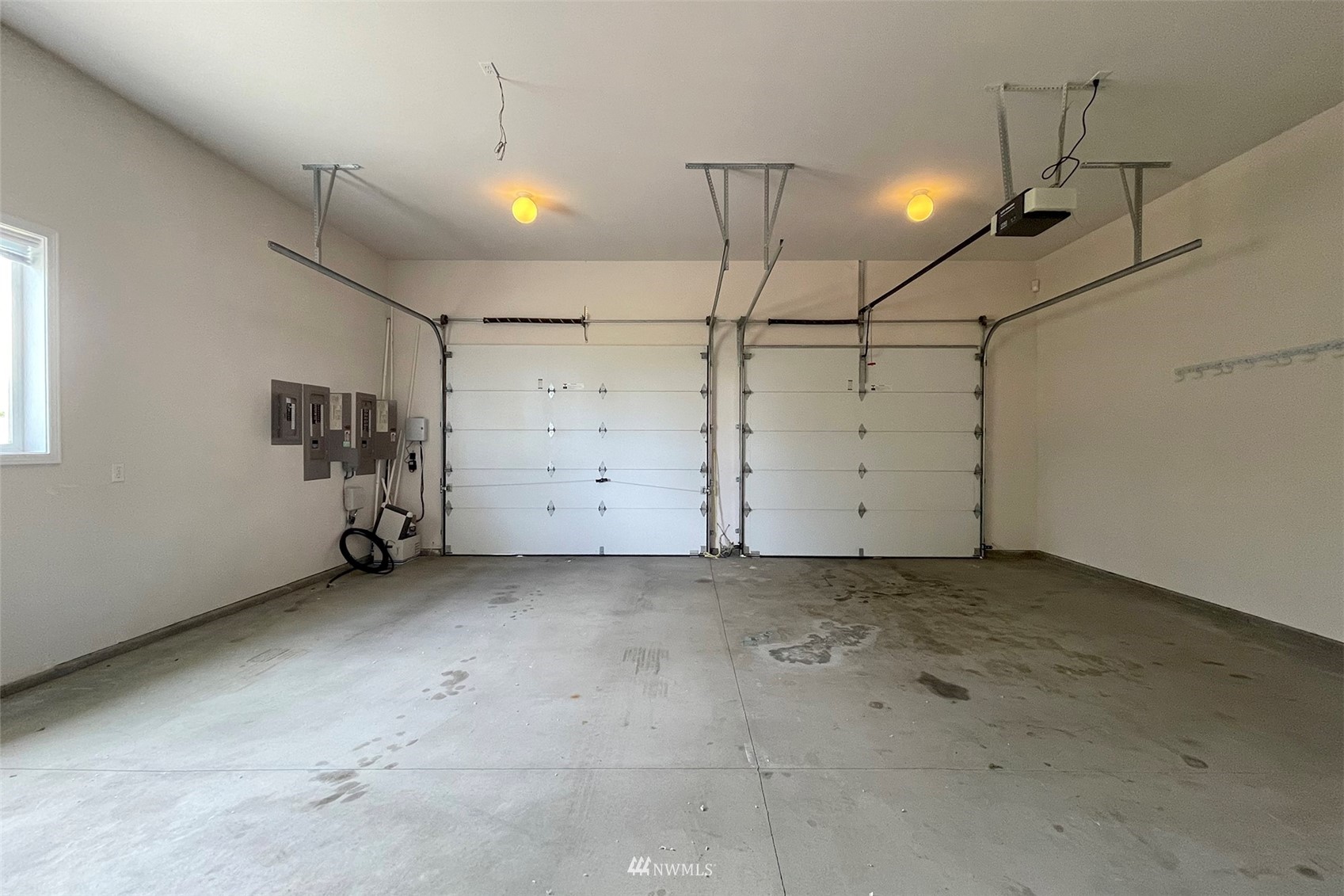 402 Marine Drive Sequim, WA 98382 - Photo 39 of 40 a view of a garage