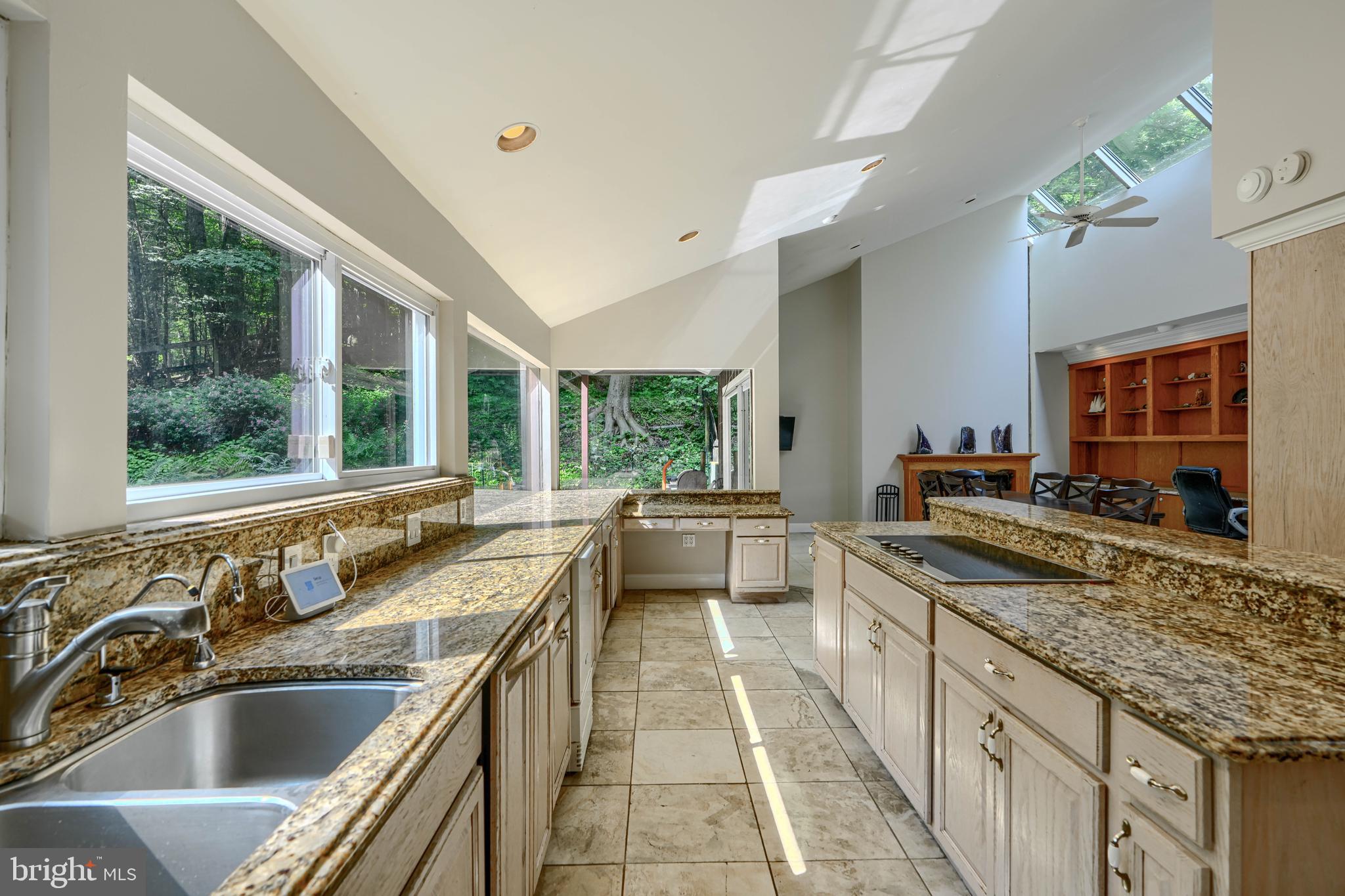2101 Tufton Avenue Reisterstown, MD 21136 - Photo 23 of 125 Kitchen