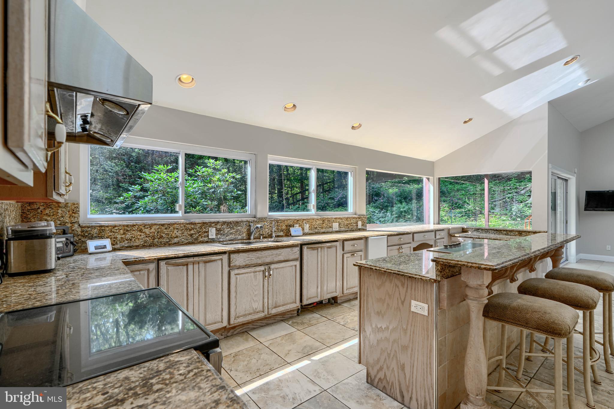 2101 Tufton Avenue Reisterstown, MD 21136 - Photo 25 of 125 Kitchen