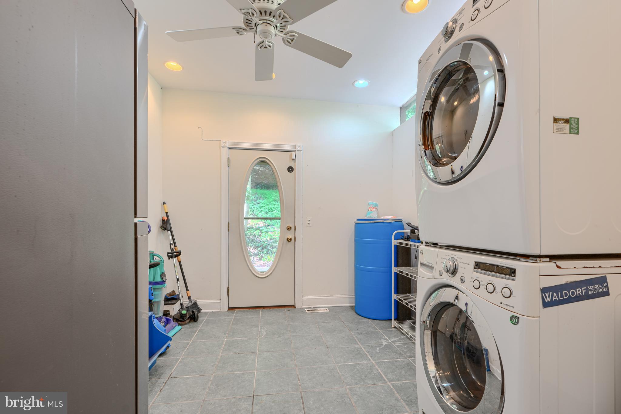 2101 Tufton Avenue Reisterstown, MD 21136 - Photo 48 of 125 a view of livingroom with washer and dryer